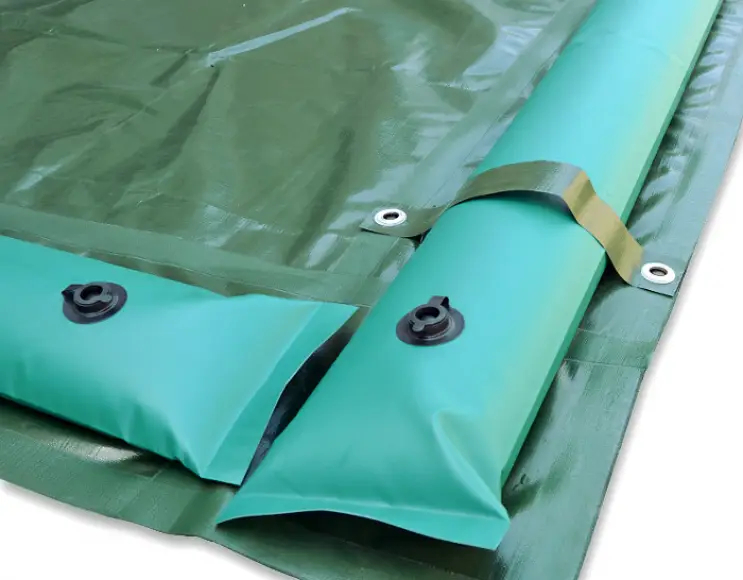 Swimming pool tarpaulin in PE 230 gr provided for water bags and eyelets